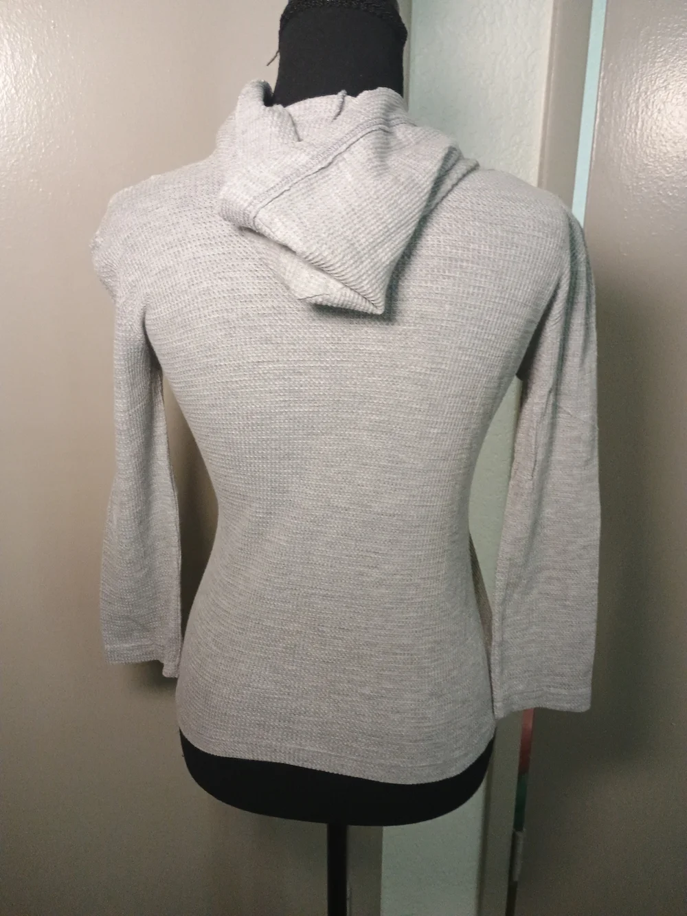 Penelope Wildberry Graphic Hoodie Gray & Pink Small